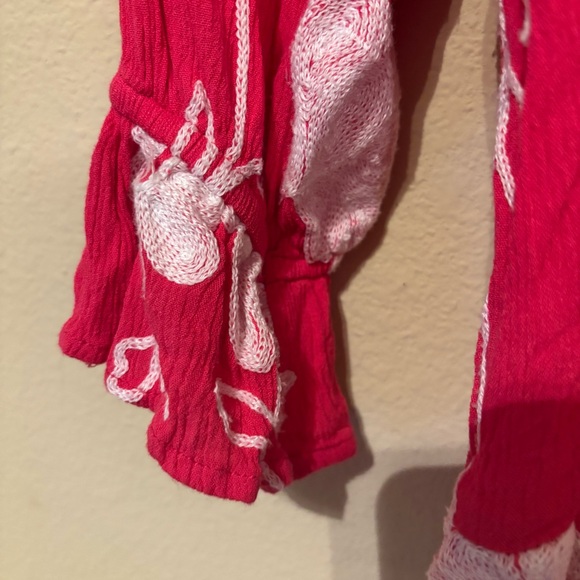 LIV Los Angeles Boho Top Blouse Fuchsia Pink
Size Small - Picture 5 of 8